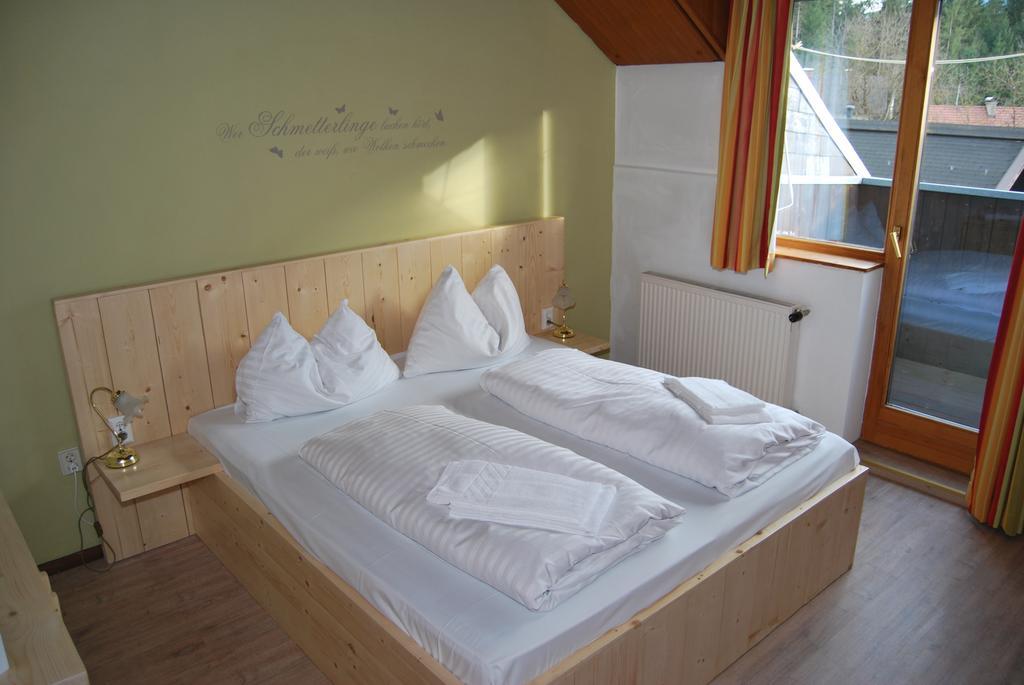 Gaestehaus Pernull Hermagor-Pressegger See Rom bilde